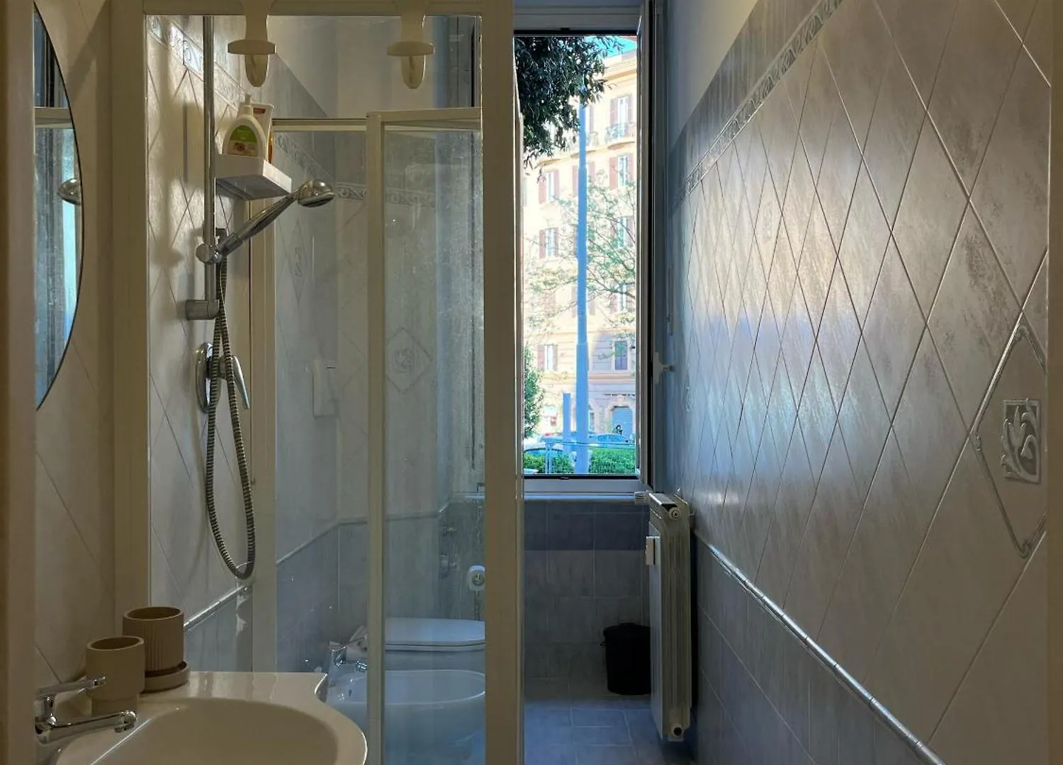 Charming Apartment In San Pietro Rom Italien