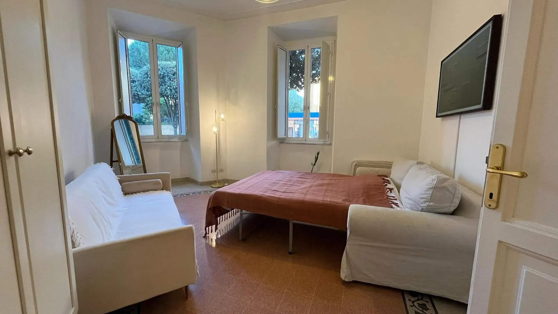 Charming Apartment In San Pietro Rome Italy